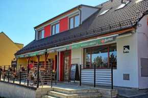 Гостиница Penzion U Broucka  Милевско